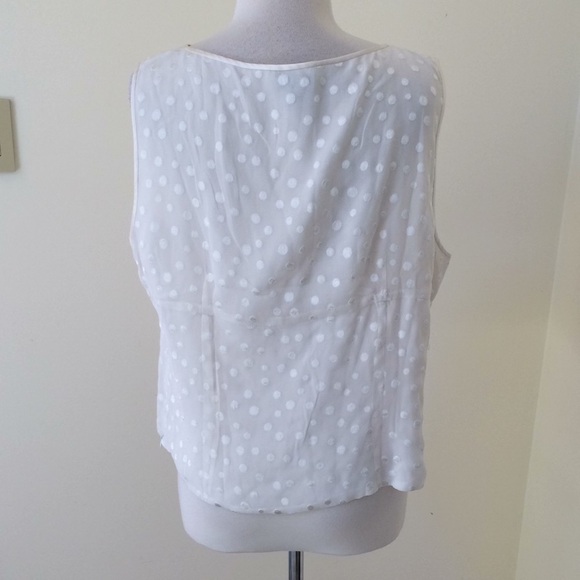 DONCASTER collection Size 16 cream silk top - Picture 4 of 8